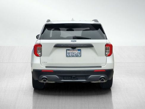 Certified 2023 Ford Explorer XLT w/ Equipment Group 202A image 5