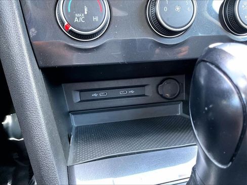 Used 2021 Volkswagen Tiguan S FWD image 25