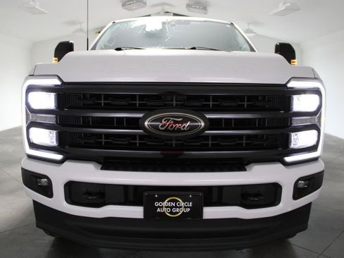 Used 2024 Ford F250 Lariat w/ Black Appearance Package image 61