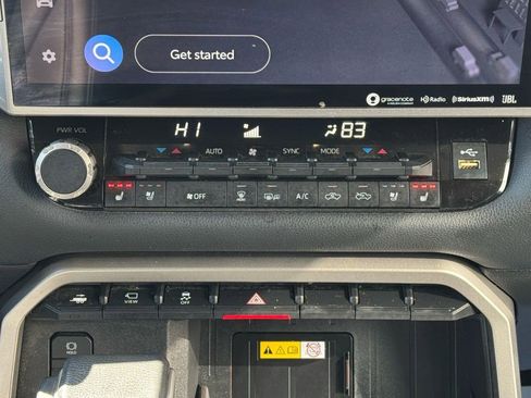 Used 2022 Toyota Tundra Limited image 42