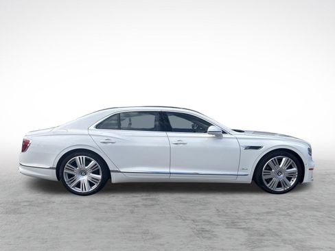 New 2026 Bentley Flying Spur Plug-In Hybrid image 10