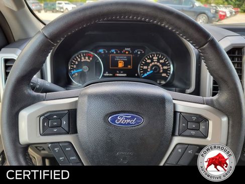 Used 2017 Ford F150 Lariat image 32