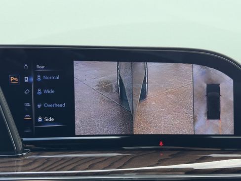 Used 2022 Cadillac Escalade ESV Premium Luxury Platinum w/ Heavy-Duty Trailer Package image 83