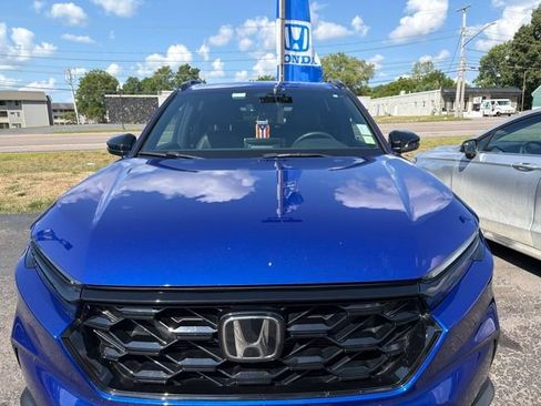 Used 2024 Honda CR-V Sport Touring image 2