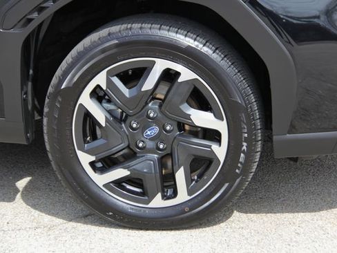 Certified 2025 Subaru Forester Limited AWD/4WD image 14