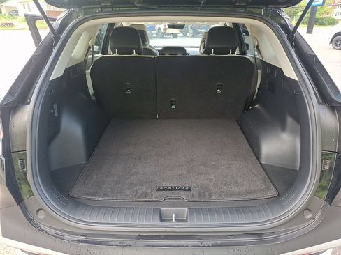 Used 2025 Kia Sportage EX FWD image 29