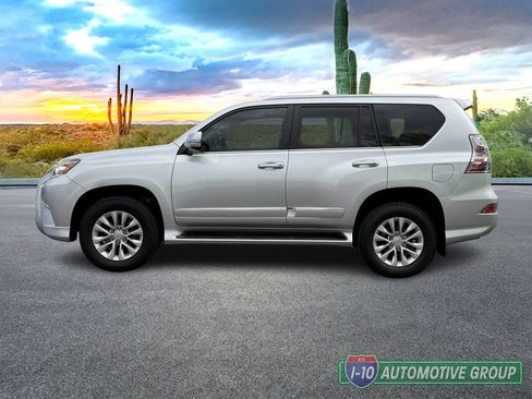 Used 2017 Lexus GX 460 AWD/4WD image 8