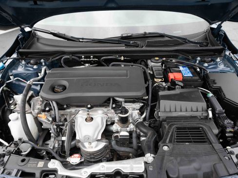 Used 2025 Honda Civic Sport image 30