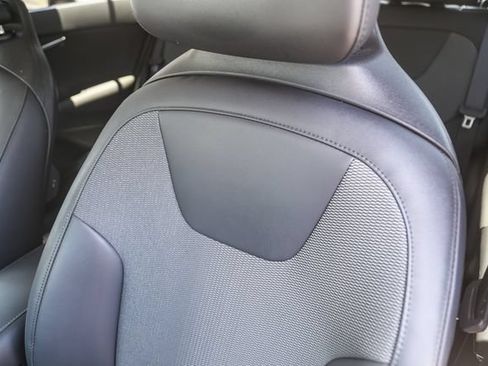 Certified 2023 Kia Niro EX Touring FWD image 26