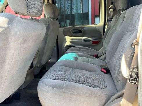Used 2001 Ford F150 4x4 SuperCrew image 8