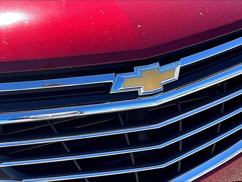 Used 2020 Chevrolet Equinox Premier w/ LPO, Floor Liner Package image 29