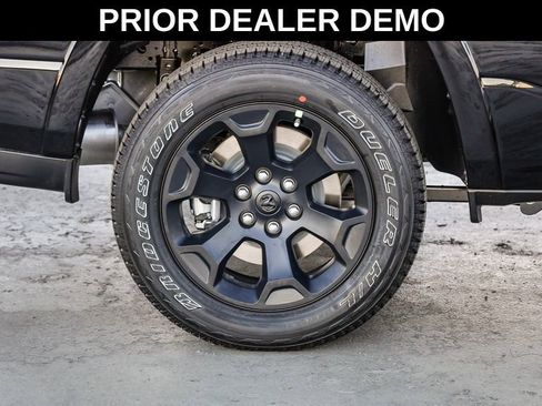 New 2026 RAM 1500 4x4 Crew Cab image 12