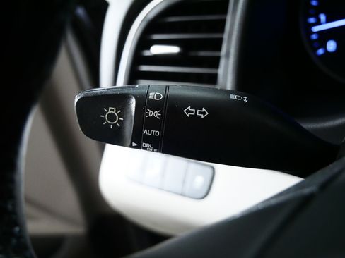 Used 2017 Hyundai Elantra SE w/ SE A/T Tech Package 03 FWD image 32