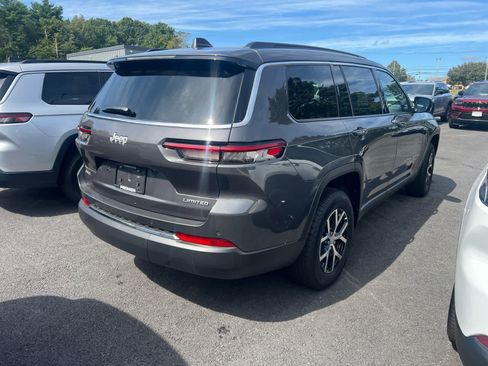 New 2025 Jeep Grand Cherokee L Limited w/ Trailer Tow Package image 6