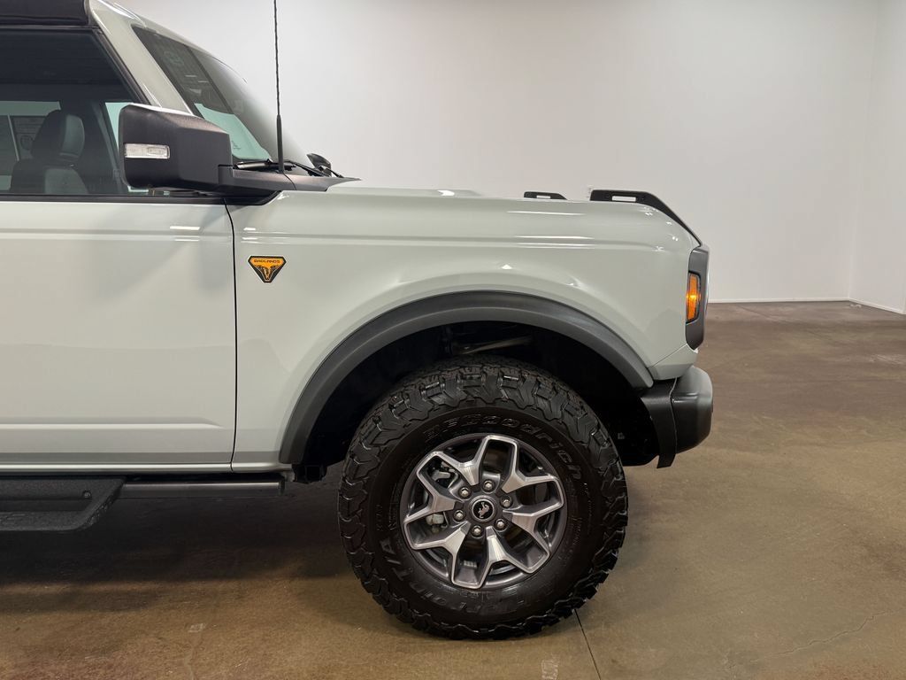 Used 2023 Ford Bronco Badlands AWD/4WD image 31
