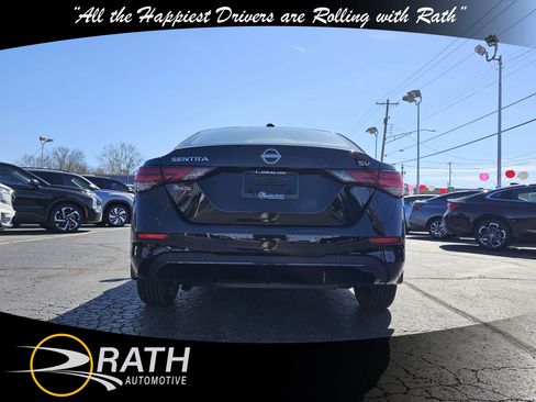 Used 2024 Nissan Sentra SV image 7