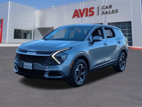 Used 2024 Kia Sportage LX image 1