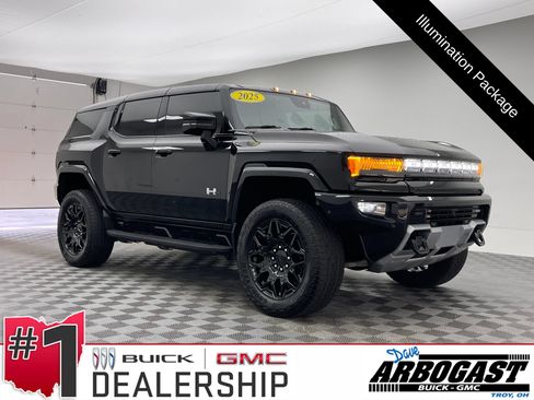 Used 2025 GMC Hummer EV 2X w/ LPO, Illumination Package AWD/4WD image 1