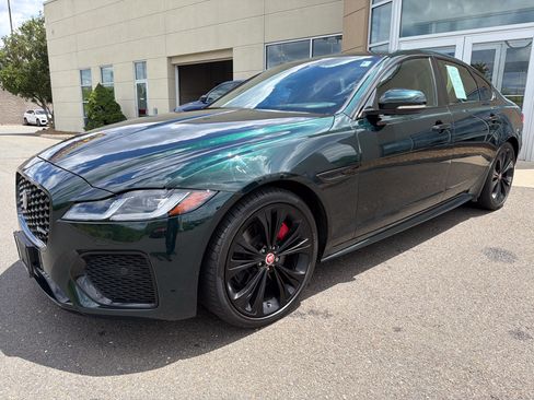 Used 2023 Jaguar XF R-Dynamic SE AWD/4WD image 2