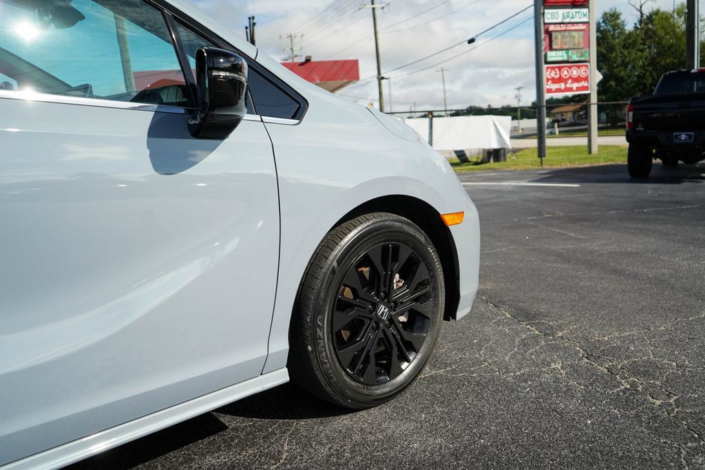 Used 2025 Honda Odyssey Sport-L image 18