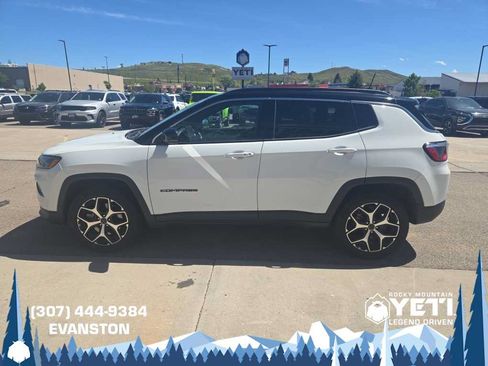 Used 2025 Jeep Compass Limited AWD/4WD image 6