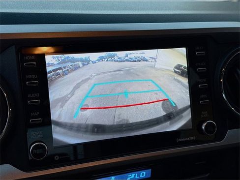 Used 2022 Toyota Tacoma SR5 image 11