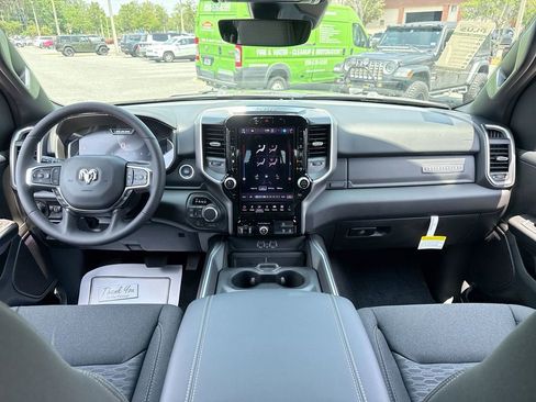 New 2026 RAM 1500 Big Horn AWD/4WD image 25