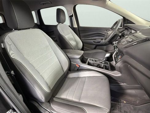 Used 2018 Ford Escape S image 30