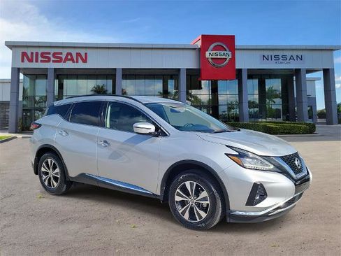 Certified 2022 Nissan Murano SV image 2