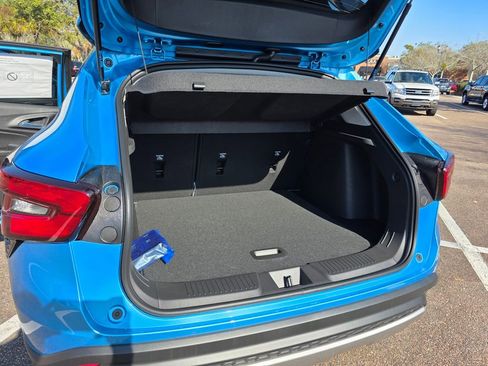 New 2026 Chevrolet Trax LT image 21