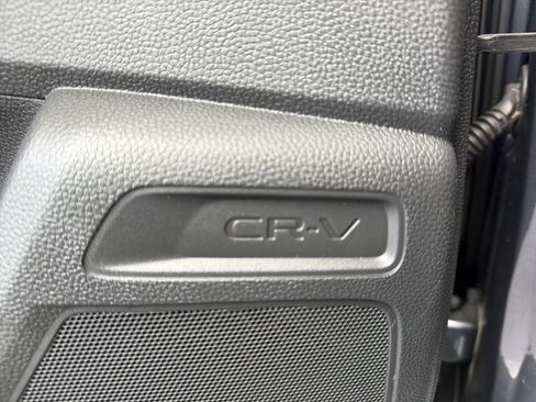Certified 2025 Honda CR-V LX image 28