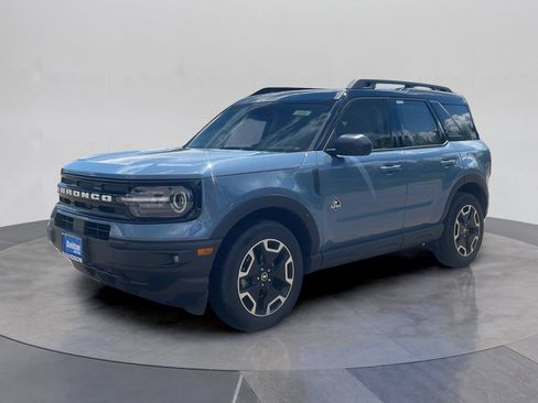 Used 2024 Ford Bronco Sport Outer Banks w/ Tech Package AWD/4WD image 1