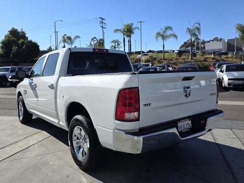 Certified 2021 RAM 1500 Classic SLT image 3