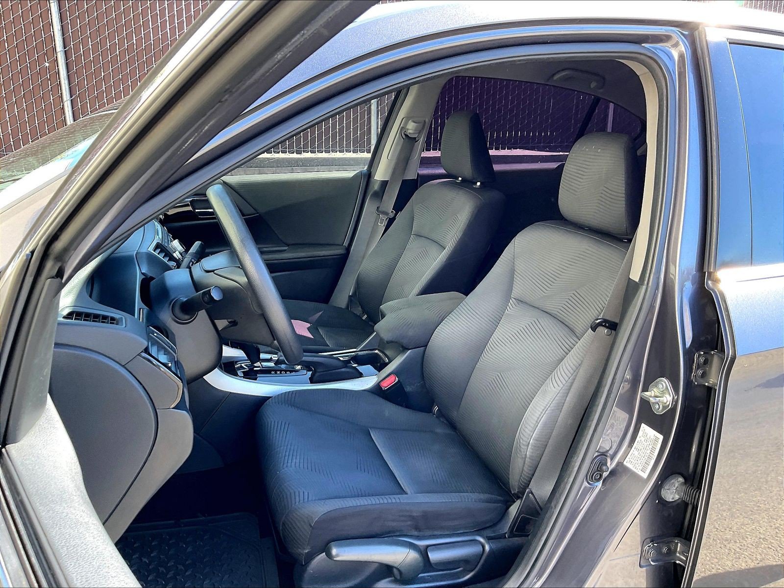 Used 2016 Honda Accord LX image 24