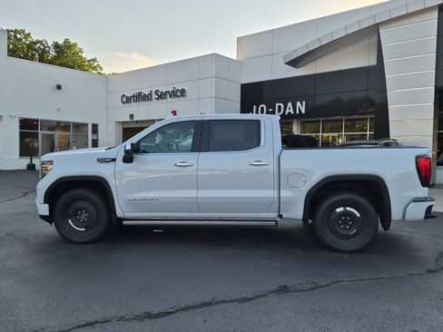 New 2026 GMC Sierra 1500 Denali AWD/4WD image 8
