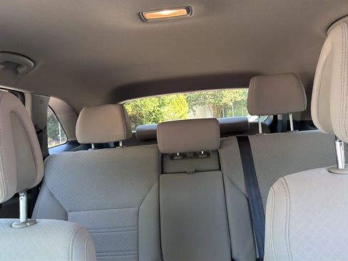 Used 2016 Kia Sorento FWD w/ LX Convenience Package image 28