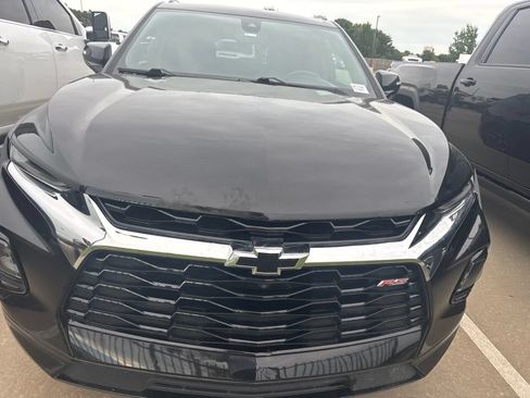 Used 2019 Chevrolet Blazer RS FWD image 2