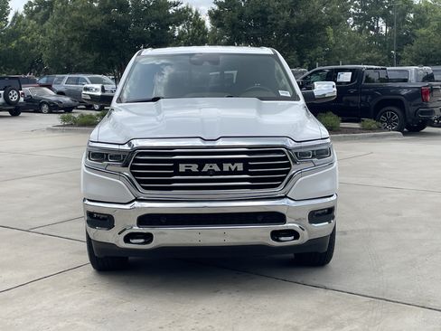 Used 2019 RAM 1500 Limited AWD/4WD image 3