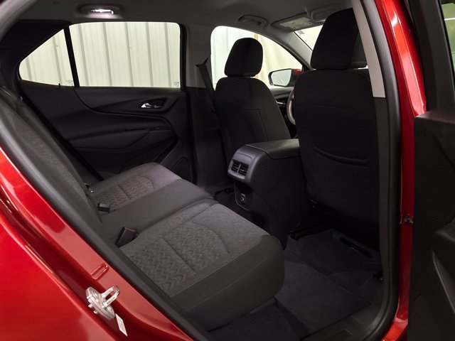 Used 2023 Chevrolet Equinox LT FWD image 18