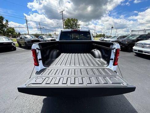 New 2026 RAM 1500 Laramie w/ Bed Utility Group AWD/4WD image 8