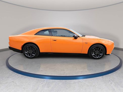 New 2025 Dodge Charger R/T w/ Sun & Sound Package image 4