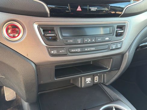 Used 2023 Honda Ridgeline Sport image 25