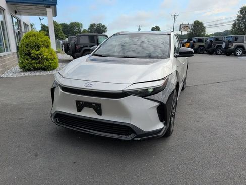 Used 2024 Toyota bZ4X AWD w/ Weather Package image 10