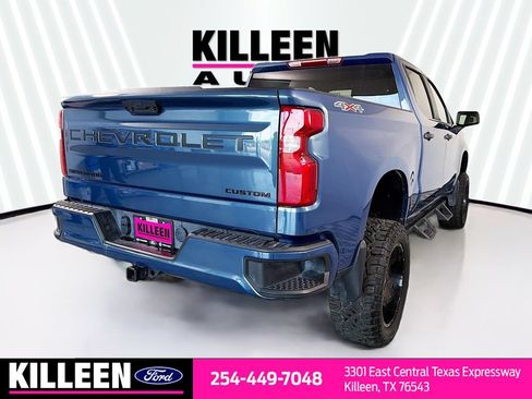 Used 2024 Chevrolet Silverado 1500 Custom w/ LPO, Dark Essentials Package AWD/4WD image 8