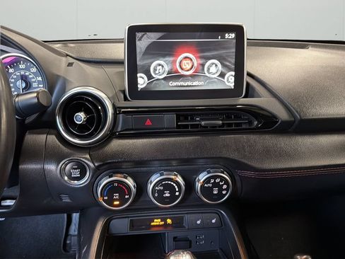 Used 2016 MAZDA MX-5 Miata Grand Touring RWD image 30