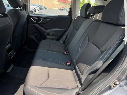Used 2021 Subaru Forester AWD/4WD image 5