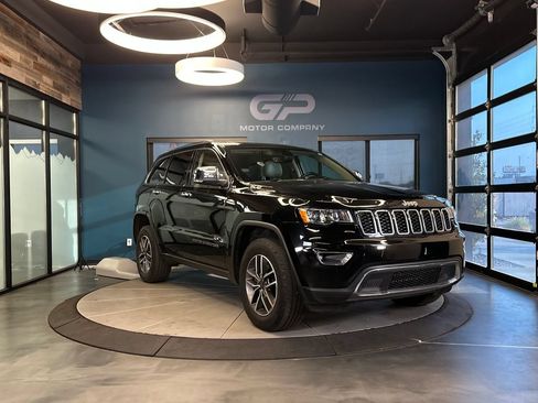 Used 2021 Jeep Grand Cherokee Limited AWD/4WD image 1
