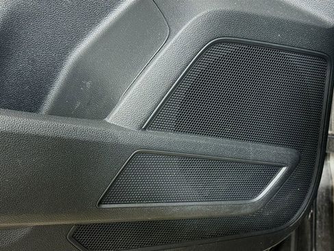 Used 2022 Volkswagen Atlas Cross Sport SE image 22