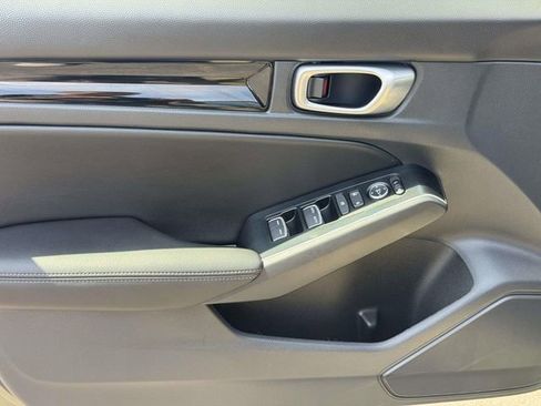 Used 2026 Honda Civic Sport Touring image 17