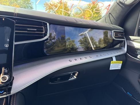 New 2023 Jeep Grand Wagoneer Series III w/ Rear Seat Video Group 1 image 21